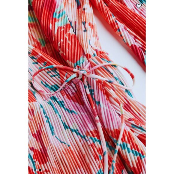 H&M Pleated Wrapover Dress SIZE MEDIUM NEW WITH TAGS: FOR ALL OCCASION - Picture 8 of 12